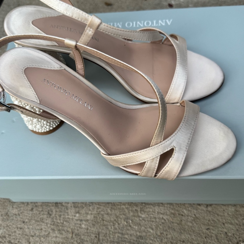Antonio Melani Pearl Embellished Cream Heels